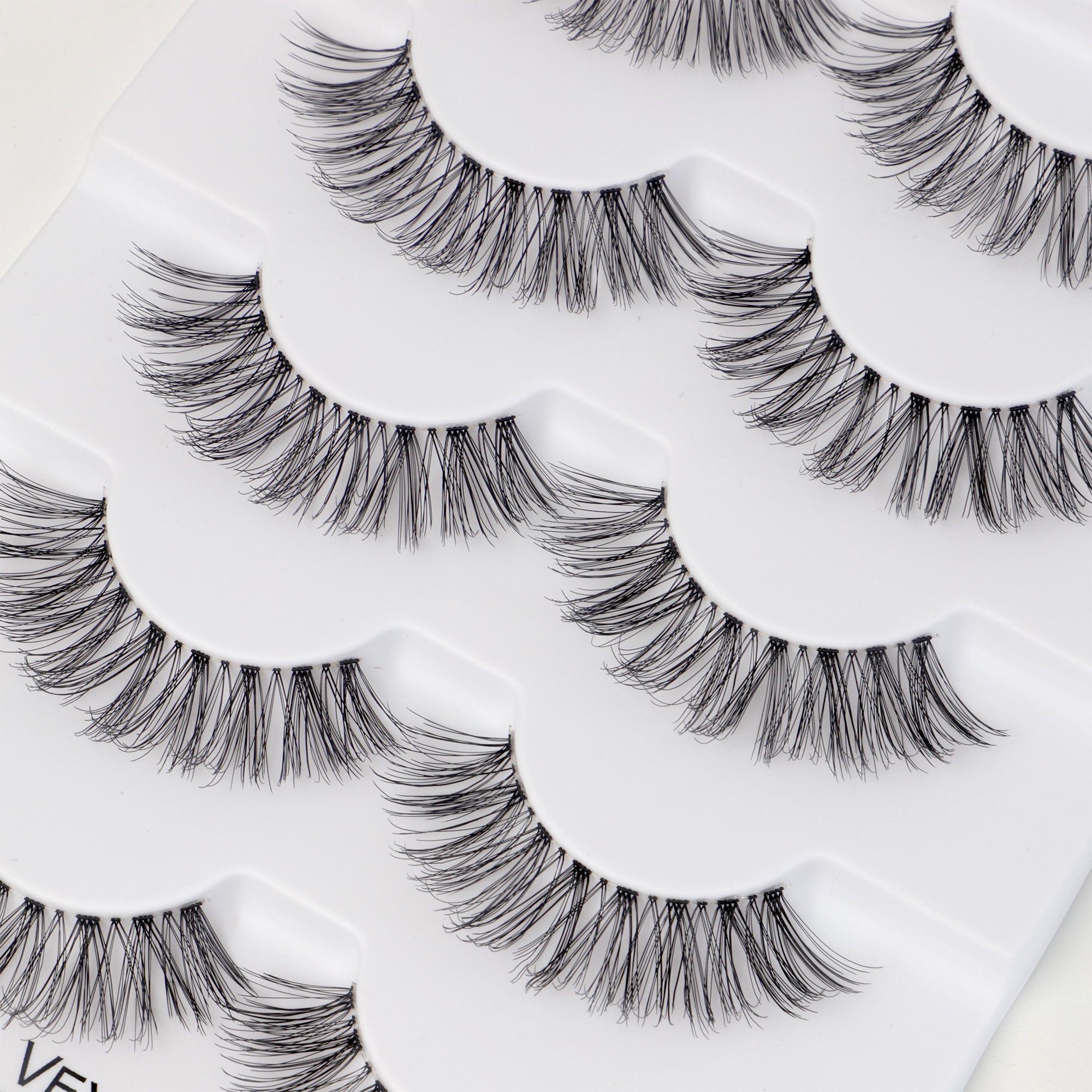 Details of VeyesBeauty DREAMY Strip Lashes