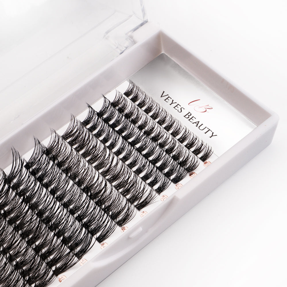 Invisible Band™ Lashes